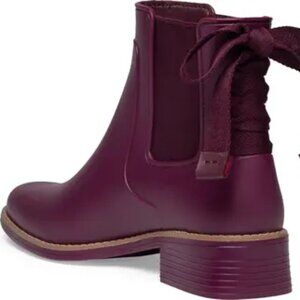 NEW BERNARDO Made In Brazil Briton Rain Booties Garnet for women 362mn